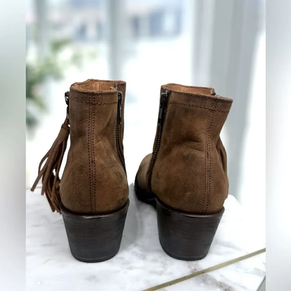 Anthropologie BASKE FRINGED WESTERN Handmade leather Goodyear Welt Boot Size 8